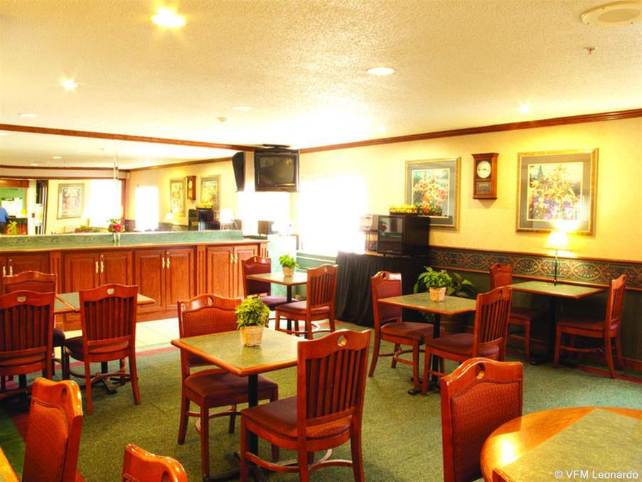 Quality Inn & Suites Warren - Detroit Εστιατόριο φωτογραφία
